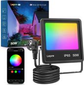 Lepro AI Smart 50W Led Strahler Außen F1, RGB Dimmbar Außenstrahler, Personalisierter KI-Lichtdesigner, Musik Sync/APP Sprachsteuerung, IP65 Wasserdicht Fluter für Garten, Kompatibel mit Alexa/Google