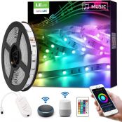 LE Smart LED Strip 5M Musik Sync,RGB 150 LEDs, LED Streifen Wifi, Wlan LED Band, Superhell Selbstklebend Lichtband, nur 2.4GHz Lichterkette mit Fernbedienung, Kompatibel mit Alexa, App, Google Home